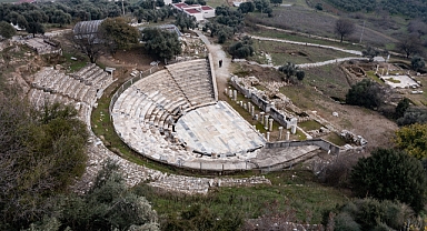 Metropolis Antik Kenti'ndeki kazı çalışmaları tanıtıldı