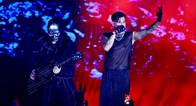 Motive, İstanbul Festivali sahnesinde unutulmaz bir konsere imza attı!