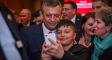 CHP lideri Özgür Özel, şehit ve gazi aileleri ile iftarda buluştu