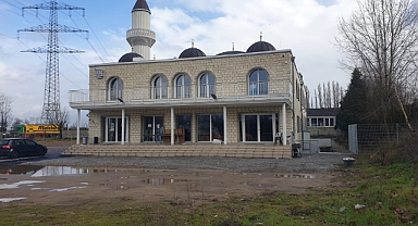 Süleymaniye Camii’ne çirkin saldırı