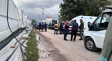 13 yaşında çocuk av tüfeğiyle oynarken annesini vurdu