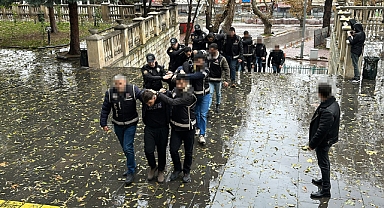 2 ilde 'Daltonlar' çetesine 'Redkit' operasyonu: 13 gözaltı