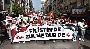 AK Parti'li gençlerden 'Filistin Yürüyüşü'
