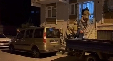'ÇEMBER-7 Operasyonları'nda arama kaydı bulunan 1034 firari yakalandı
