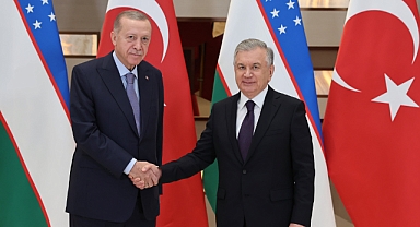 Cumhurbaşkanı Erdoğan, Özbekistan Cumhurbaşkanı Mirziyoyev ile görüştü