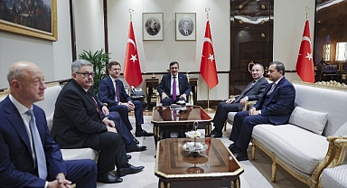 Cumhurbaşkanı Yardımcısı Yılmaz, Rusya Başbakan Yardımcısı Novak'ı kabul etti