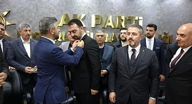 Deva Partisi'nden 800 kişi AK Parti'ye geçti