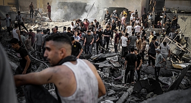 Gazze'de öldürülenlerin sayısı 10 bini geçti