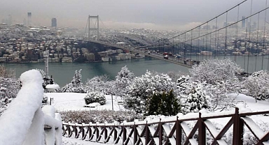 İstanbul'a ilk kar ne zaman yağacak? Tarih verildi