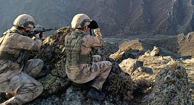MİT kırmızı bültenle aranan teröriste Suriye’de operasyon düzenledi