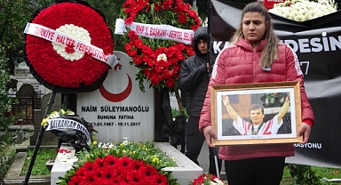 Naim Süleymanoğlu, kabri başında anıldı