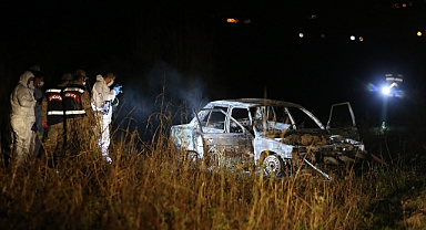 Siirt'te 6 kişi otomobilde yanarak can verdi