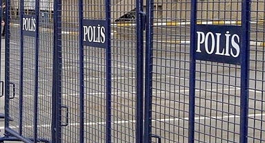 Taksim Meydanı girişlere kapatıldı