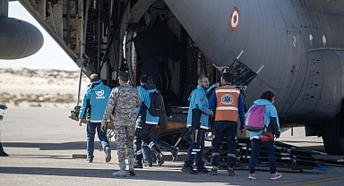 Türkiye'den Gazze'ye yardım köprüsü: Uçak Mısır'a indi