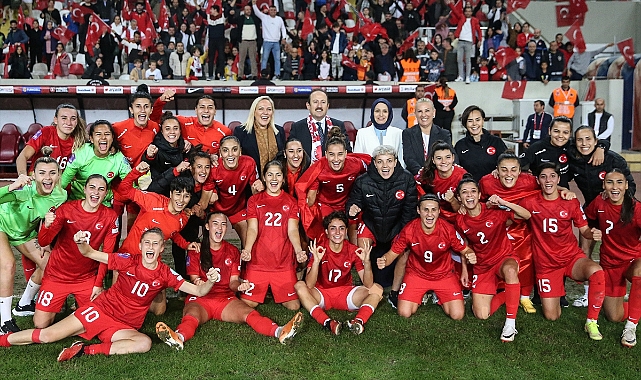 A Milli Kadın Futbol Takımı 6'da 6 yaptı
