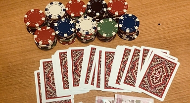 Aydın'da kumar oynarken yakalanan 8 kişiye 28 bin TL ceza