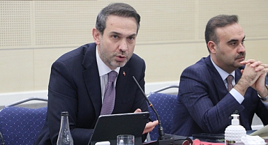 Bakan Bayraktar: Cari açığı ülkemizin gündeminden çıkarmayı hedefliyoruz