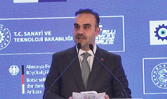 Bakan Kacır: Yenilenebilir enerjimizi 3 katına çıkararak enerji arzımızı güvence altına almayı hedefliyoruz