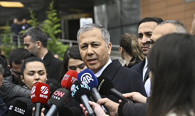 Bakan Yerlikaya Halil Umut Meler'i ziyaret etti: