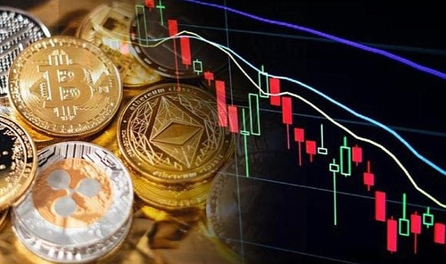 Bitcoin bir gecede sert düştü!