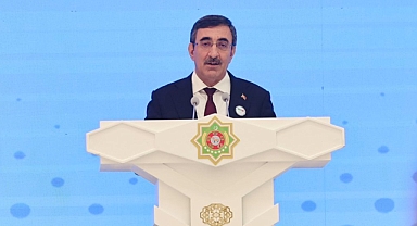 Cevdet Yılmaz, Türkiye-Türkmenistan İş Forumu’nda iki ülkenin iş insanlarıyla görüştü