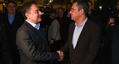 CHP Genel Başkanı Özel Babacan'a taziye ziyaretinde bulundu