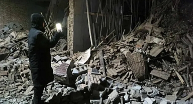 Çin'de meydana gelen depremde 111 kişi hayatını kaybetti