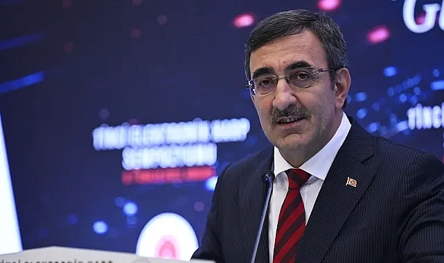Ekonomi Zirvesi'nde Cevdet Yılmaz'dan umut veren açıklama: