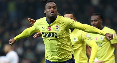 Fenerbahçe, zirvedeki yerini korudu