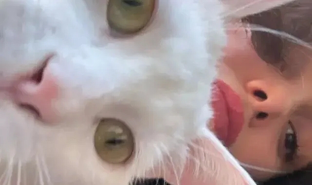 Hafsanur Sancaktutan kötü haberi sosyal medyadan duyurdu!