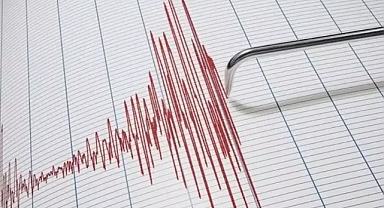 Hakkari'de peş peşe 3 deprem!