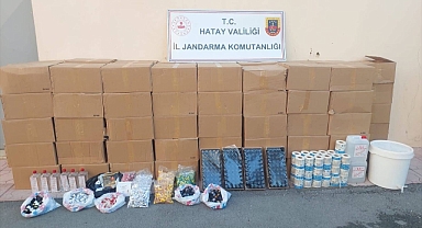Hatay'da 1993 litre sahte içki ele geçirildi