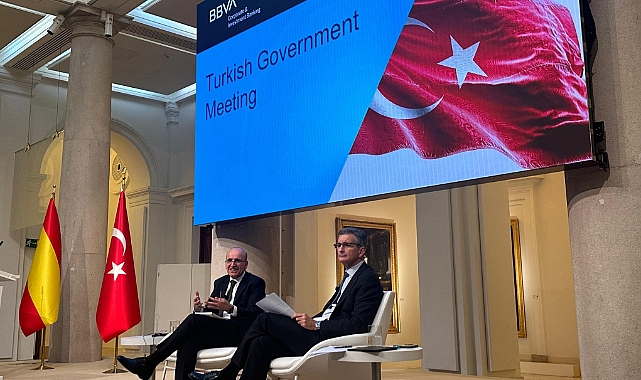 Hazine ve Maliye Bakanı Şimşek'ten İspanya'da olumlu mesajlar: