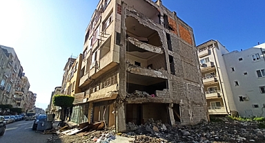 İskenderun'da 588 bina, yıkım için mahkeme kararı bekliyor