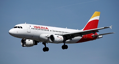 İspanya'da grev nedeniyle 444 uçuş iptal edildi