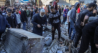 İsrail ordusu Gazze Şeridi'ni havadan bombaladı: En az 5 ölü!