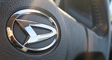 Japon otomotiv devi Daihatsu, üretimini durdurdu