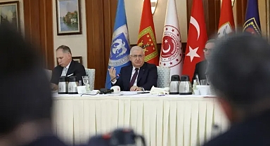 Yaşar Güler'den 'teğmen kavgası' yanıtı: Görevden uzaklaştırıldılar