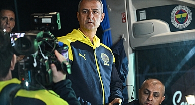 Yurda dönen Fenerbahçe kafilesinden taraftarlara teşekkür!