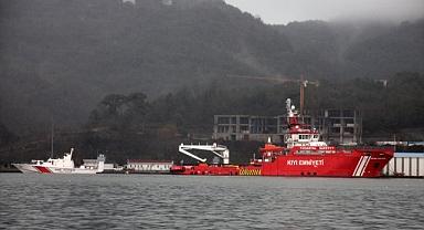 Zonguldak'ta batan geminin kayıp 7 personelini arama çalışmaları sürüyor