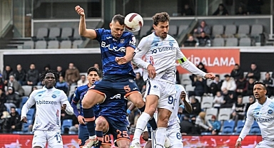 Adana Demirspor'da yaprak dökümü: İki futbolcu ile yollar resmen ayrıldı!