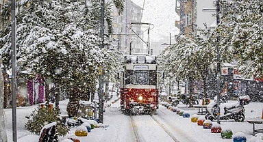 AKOM'dan İstanbul için ani kar yağışı uyarısı!