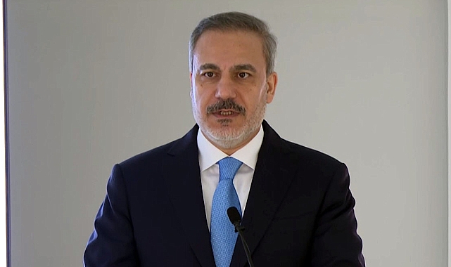 Bakan Fidan, memur adayları ile bir araya geldi