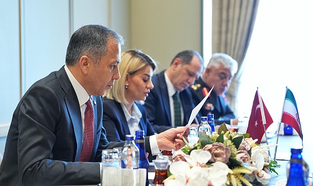 Bakan Yerlikaya, İranlı mevkidaşı Vahidi ile görüştü