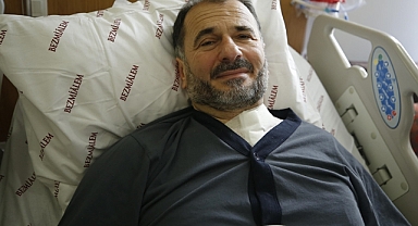 Bıçaklı saldırıya uğrayan Fatih Camisi imamı Galip Usta taburcu oldu