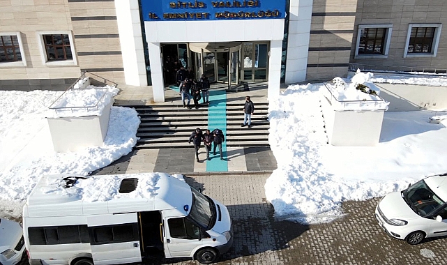 Bitlis ve Van’da göçmen kaçakçılarına operasyon: 6 tutuklama