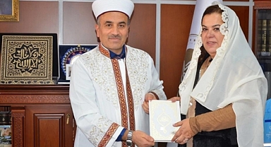 Brezilyalı kadın gezmek için geldiği Kapadokya'da Müslüman oldu