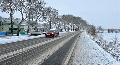 Çanakkale'de kar nedeniyle 46 köy yolu ulaşıma kapandı
