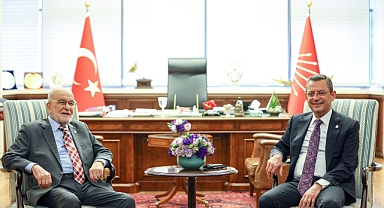 CHP Genel Başkanı Özel, Saadet Partisi Genel Başkanı Karamollaoğlu ile görüştü
