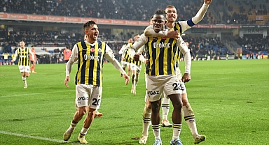 Fenerbahçe uzatmalarda güldü